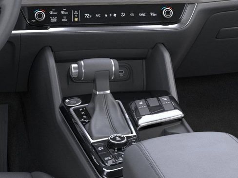 New 2025 Kia Sportage X-Line w/ Premium Package AWD/4WD image 23