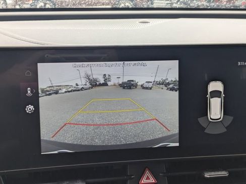 Used 2024 Kia Sportage EX image 22