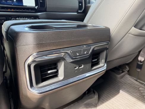 Used 2025 Chevrolet Silverado 1500 LTZ image 23