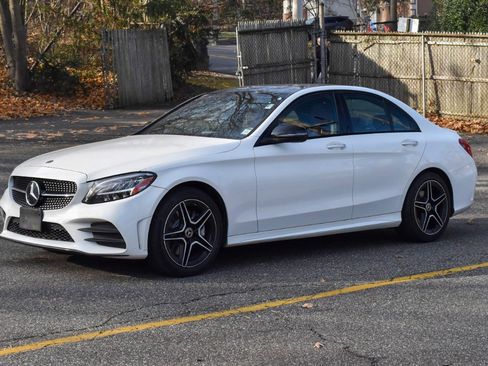 Used 2021 Mercedes-Benz C 300 4MATIC Sedan image 2