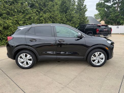 Used 2024 Buick Encore GX Preferred FWD image 32