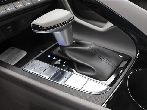 New 2026 Hyundai Elantra SEL Sport FWD image 20