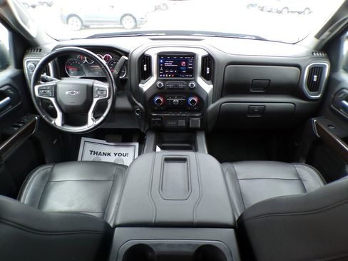 Used 2020 Chevrolet Silverado 1500 RST w/ All-Star Edition image 10