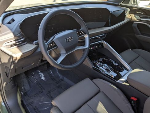 New 2025 Audi Q5 Premium Plus image 8