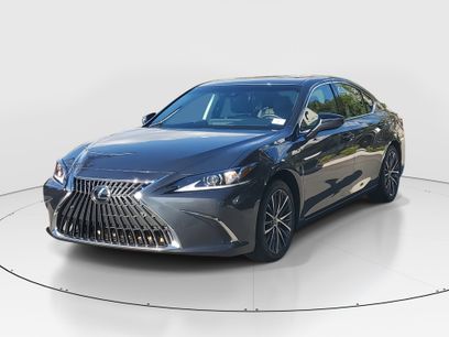 Certified 2023 Lexus ES 350 w/ Premium Package