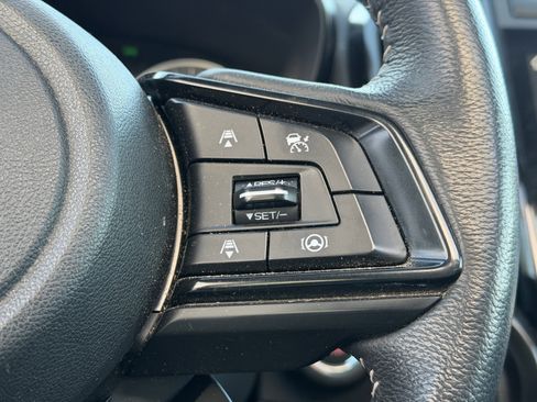 Used 2022 Subaru Ascent Onyx Edition image 16