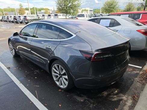 Used 2018 Tesla Model 3 Long Range RWD image 4
