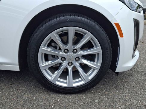 Used 2024 Cadillac CT5 Luxury w/ Cold Weather Package AWD/4WD image 9