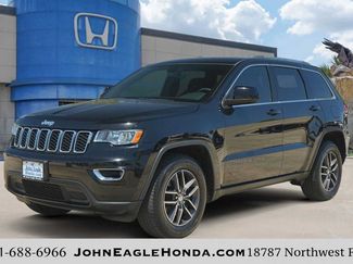 Used 2018 Jeep Grand Cherokee Laredo RWD video 1
