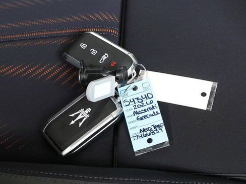 New 2026 Maserati Grecale Modena image 42