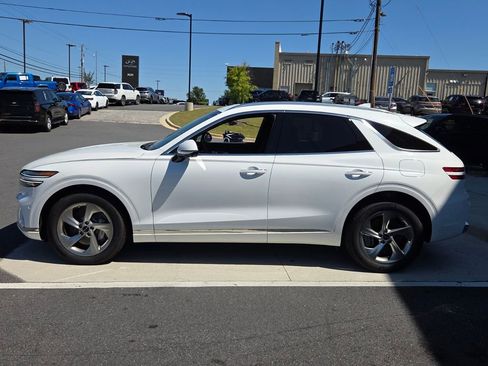 New 2026 Genesis GV70 2.5T Advanced AWD/4WD image 2