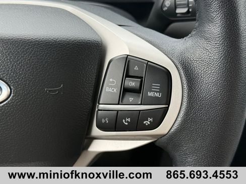Used 2023 Ford Explorer XLT w/ Equipment Group 202A AWD/4WD image 22