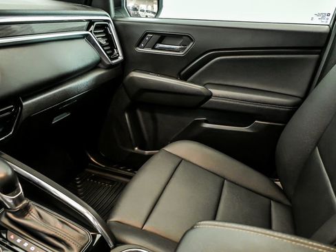 Used 2024 GMC Canyon Elevation w/ Elevation Premium Package AWD/4WD image 24