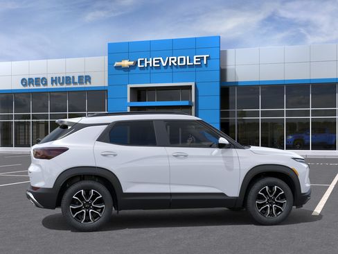 New 2026 Chevrolet TrailBlazer ACTIV w/ Driver Confidence Package FWD image 25