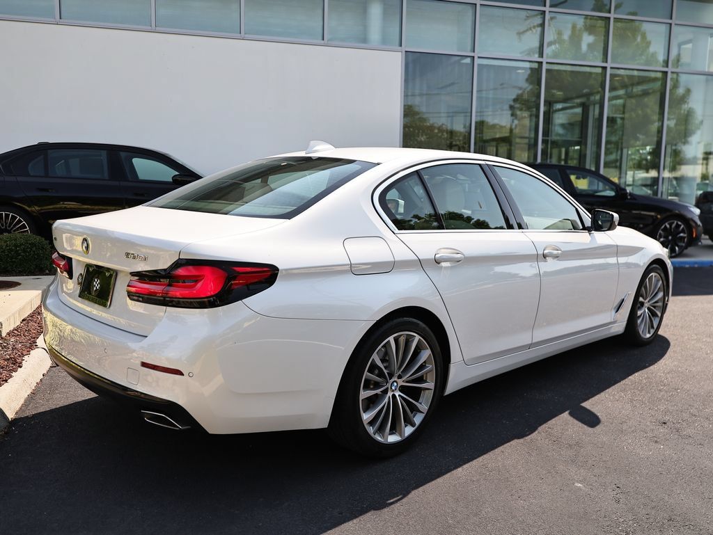 Used 2022 BMW 530i xDrive w/ Convenience Package AWD/4WD image 7