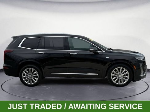 Used 2023 Cadillac XT6 Premium Luxury w/ Technology Package AWD/4WD image 6