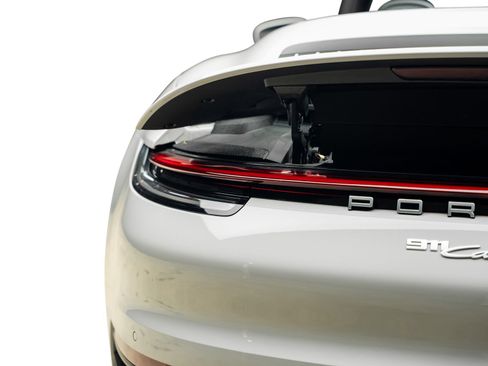 Used 2023 Porsche 911 Carrera S RWD image 20