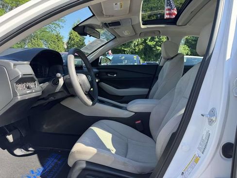 Used 2023 Honda Accord EX image 14