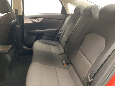 Used 2022 Kia Forte LXS FWD image 18