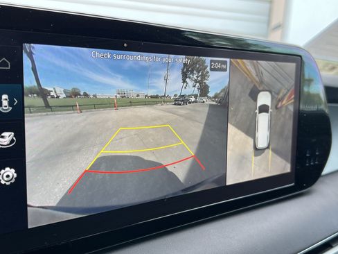 Used 2025 Hyundai Palisade SEL FWD image 26
