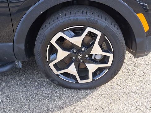 Used 2023 Hyundai Santa Cruz Limited image 4