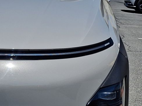 Certified 2024 Hyundai Kona SEL AWD/4WD image 10
