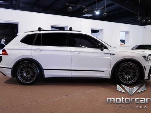 Used 2021 Volkswagen Tiguan SE R-Line FWD image 8