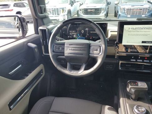 New 2026 GMC Hummer EV 4x4 Crew Cab image 14