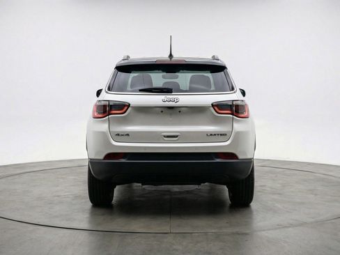 Used 2025 Jeep Compass Limited AWD/4WD image 7