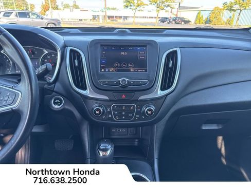 Used 2020 Chevrolet Equinox LT image 21