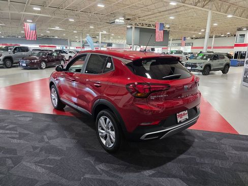 New 2026 Buick Encore GX Preferred w/ Comfort Package AWD/4WD image 5