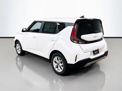 New 2025 Kia Soul LX w/ LX Technology Package image 5