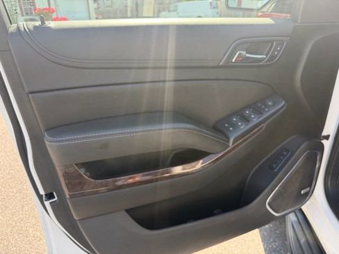 Used 2018 Chevrolet Tahoe LT AWD/4WD image 21