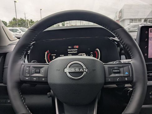 New 2026 Nissan Pathfinder Platinum w/ Cargo Package FWD image 23