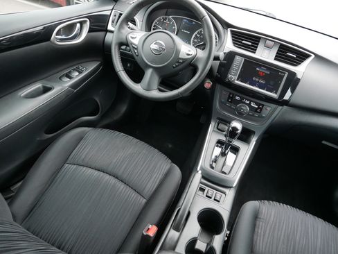 Used 2019 Nissan Sentra SV w/ All Weather Package FWD image 9