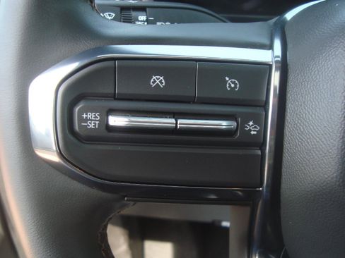 Certified 2023 GMC Canyon AT4 AWD/4WD image 15