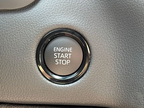 New 2026 Toyota Tundra Limited AWD/4WD image 19