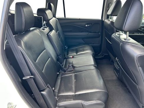 Used 2019 Honda Pilot EX-L image 18