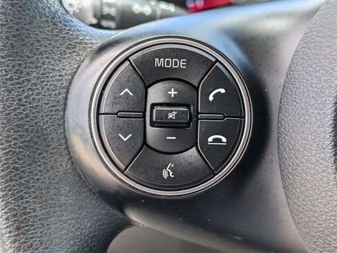 Used 2022 Kia Soul LX w/ Technology Package image 19