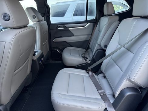 New 2026 GMC Acadia Elevation w/ Black Edition image 5