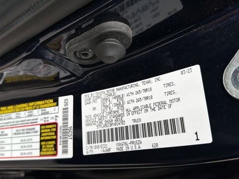 Used 2023 Toyota Tundra SR5 w/ SR5 Premium Package AWD/4WD image 27