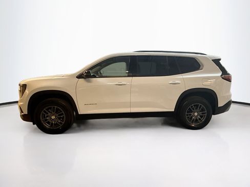 Used 2025 GMC Acadia Elevation image 4