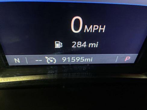 Used 2023 Chevrolet Traverse LT w/ LPO, Floor Liner Package image 4