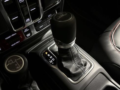 New 2026 Jeep Gladiator Mojave AWD/4WD image 17