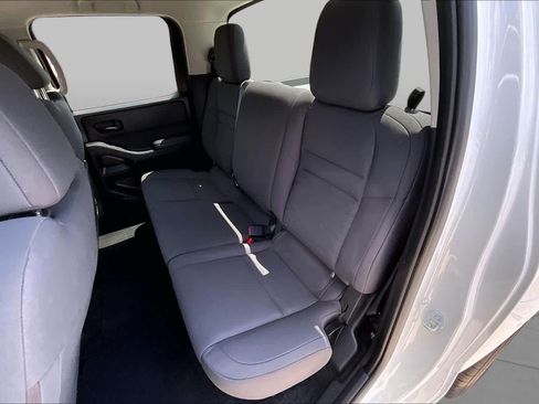 Used 2023 Nissan Frontier S w/ Technology Package AWD/4WD image 19