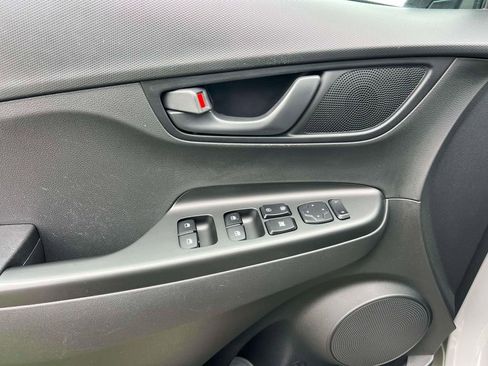 Used 2023 Hyundai Kona SEL image 16