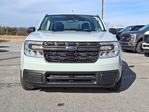 Used 2024 Ford Maverick XL image 2