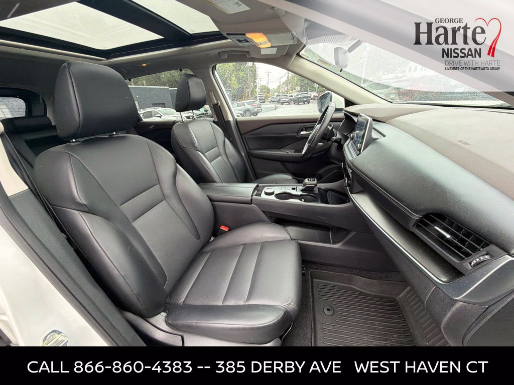 Certified 2023 Nissan Rogue SV w/ SV Premium B Package AWD/4WD image 33
