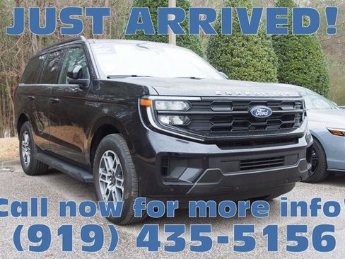 Certified 2025 Ford Expedition Active image 1