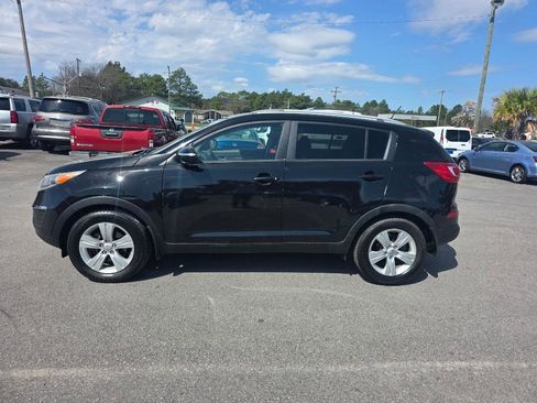 Used 2013 Kia Sportage LX w/ Convenience Pkg image 2